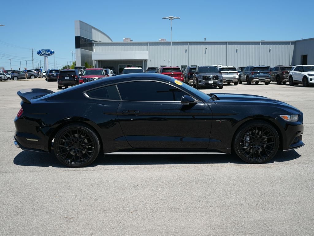 2017 Ford Mustang GT Premium