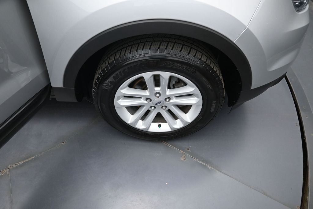 2015 Ford Explorer Base