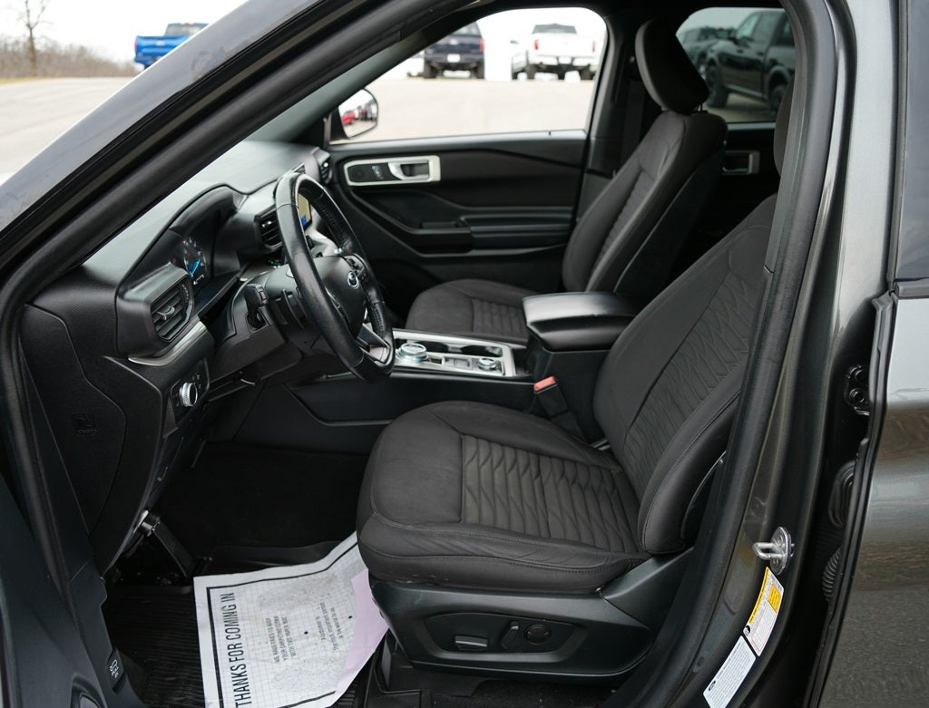 2020 Ford Explorer XLT ***BRANDED TITLE***