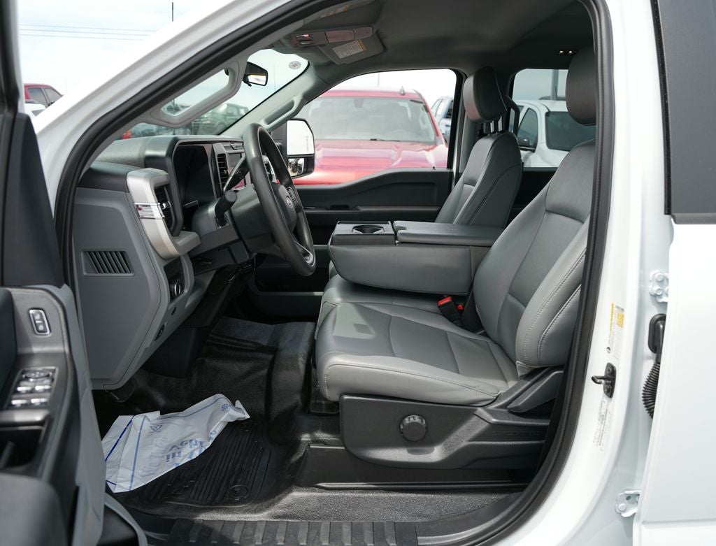 2025 Ford F-350SD XL DRW