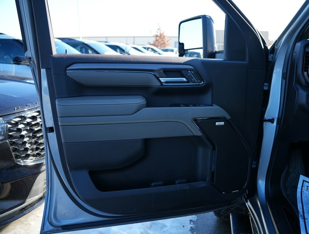 2025 Chevrolet Silverado 2500HD ZR2