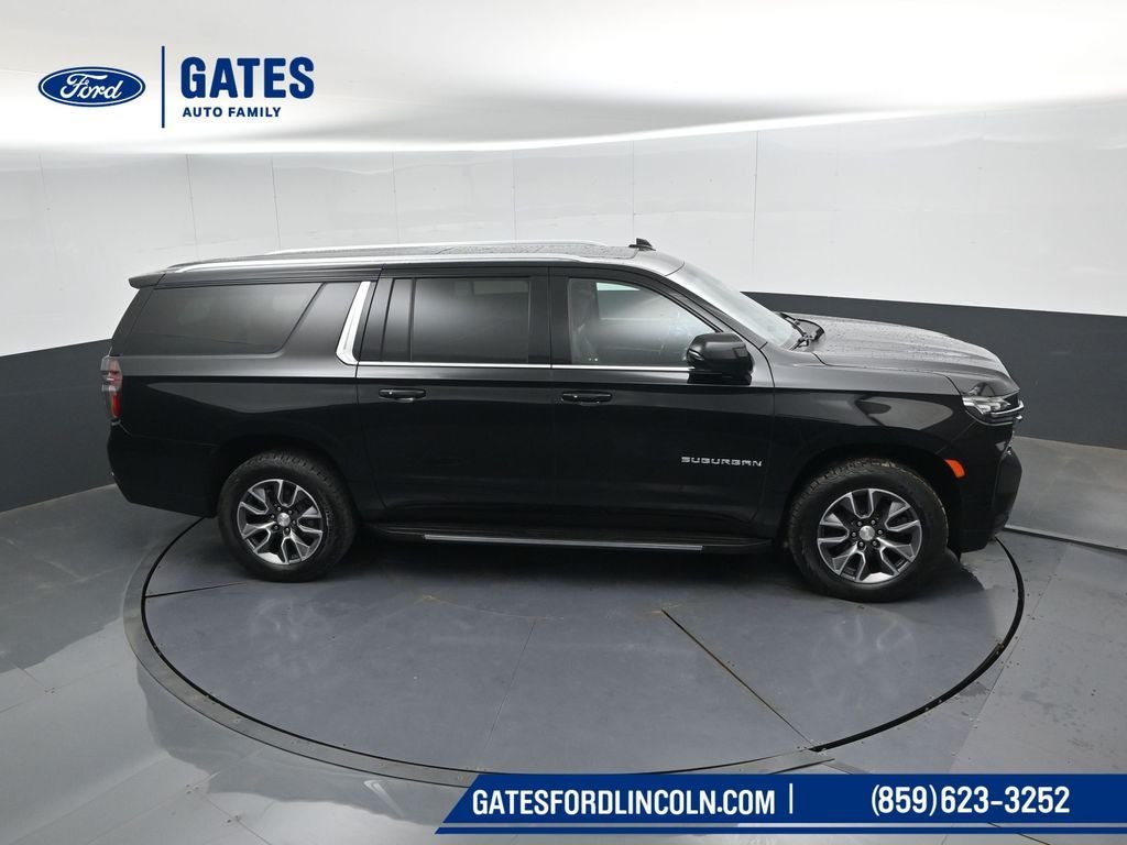 2022 Chevrolet Suburban LT