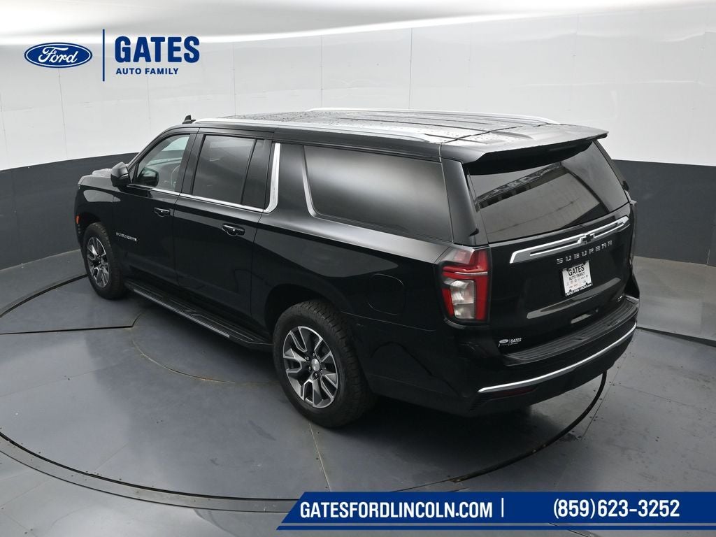 2022 Chevrolet Suburban LT