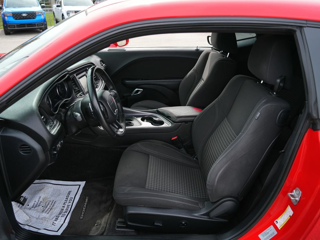 2017 Dodge Challenger SXT Branded Title