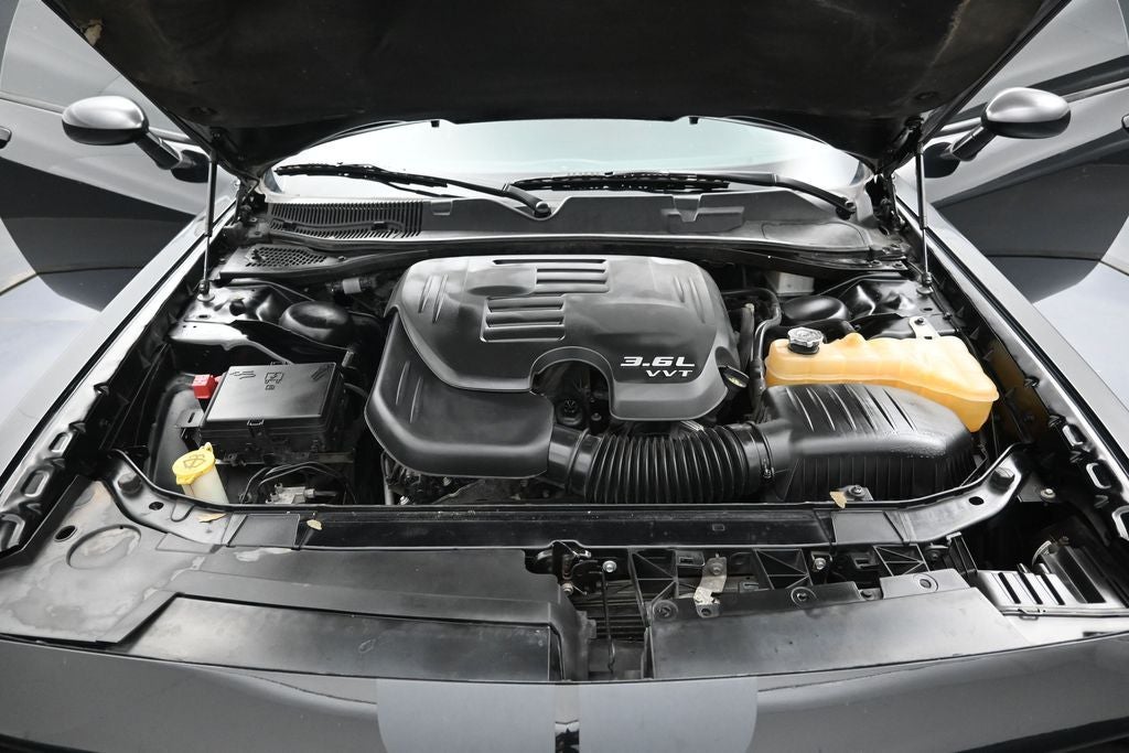 2017 Dodge Challenger SXT