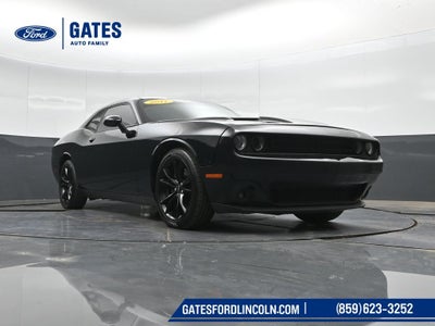 2017 Dodge Challenger SXT