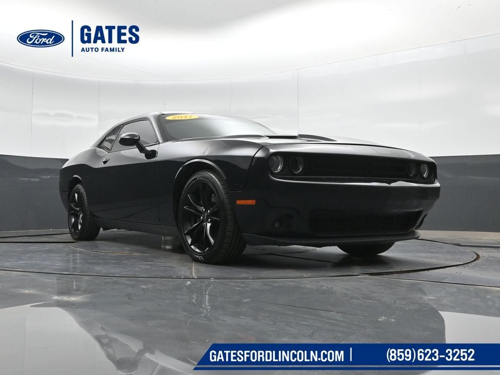 2017 Dodge Challenger SXT