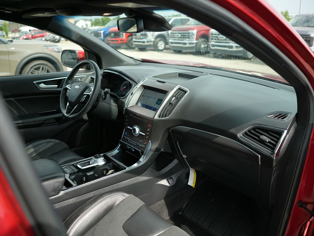 2020 Ford Edge ST