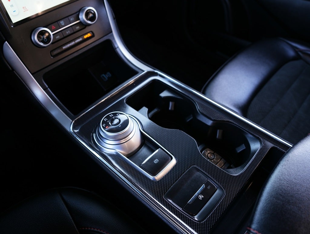 2021 Ford Edge ST Line