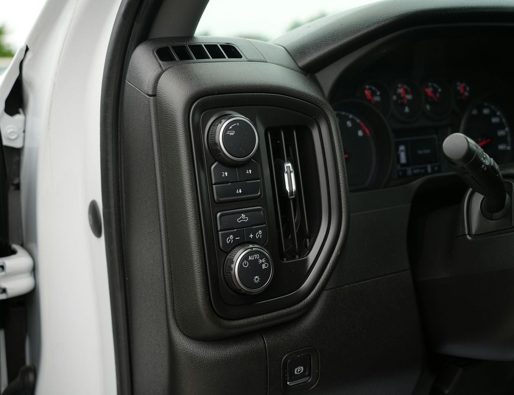2023 Chevrolet Silverado 2500HD Custom