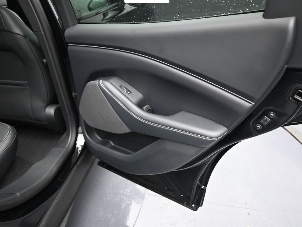 2024 Ford Mustang Mach-E Select