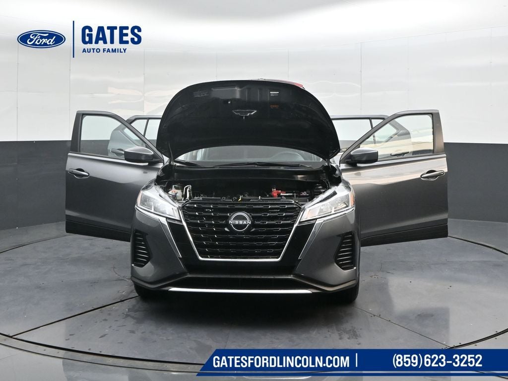 2024 Nissan Kicks SV