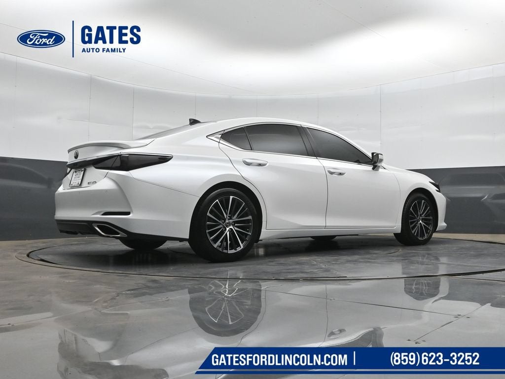 2022 Lexus ES 350