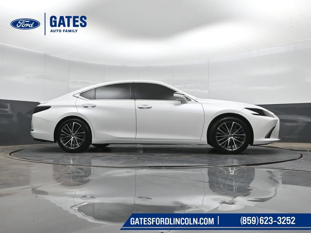 2022 Lexus ES 350