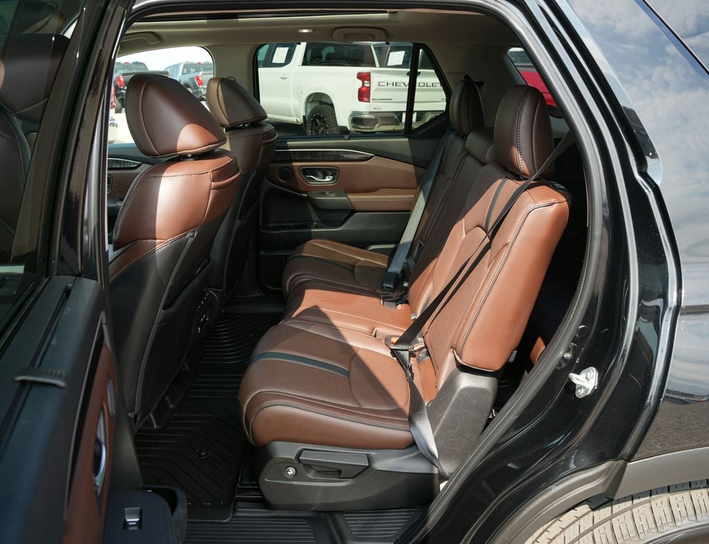 2023 Honda Pilot Elite