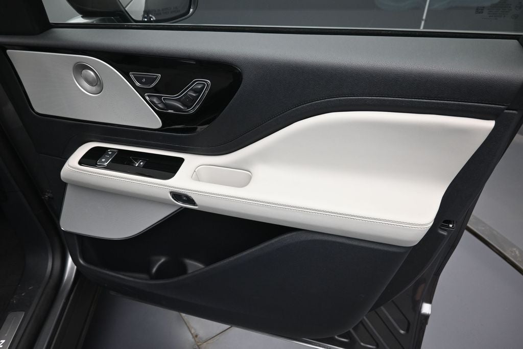 2025 Lincoln Aviator Reserve Premium