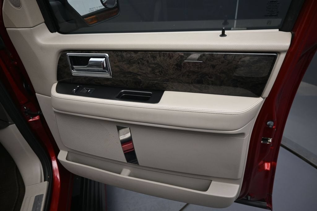 2017 Lincoln Navigator Select