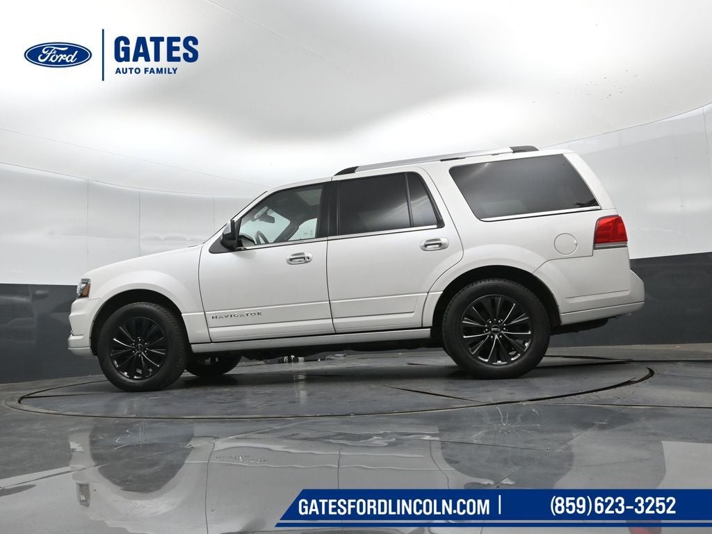 2016 Lincoln Navigator Select