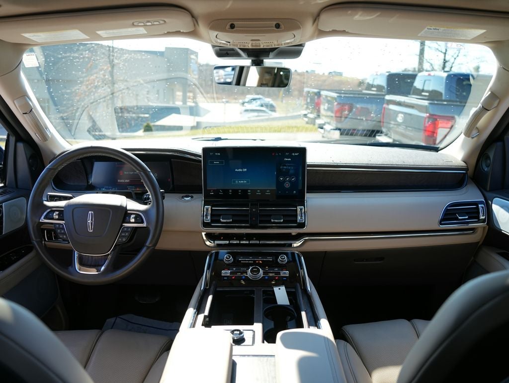 2024 Lincoln Navigator Reserve