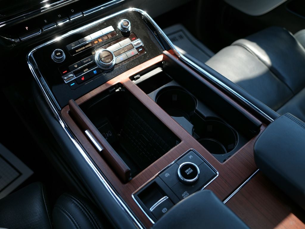 2023 Lincoln Navigator L Reserve