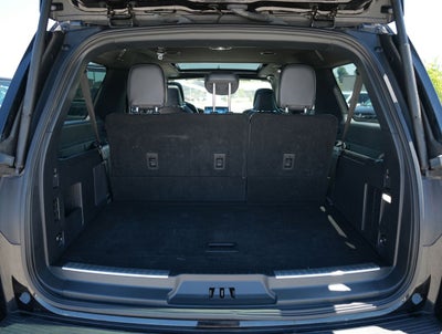 2023 Lincoln Navigator L Reserve