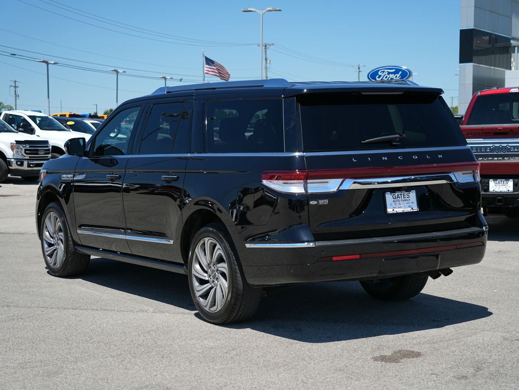 2023 Lincoln Navigator L Reserve