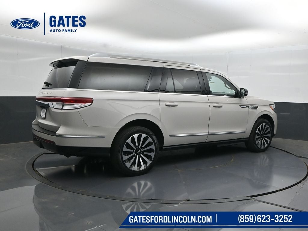 2024 Lincoln Navigator L Reserve
