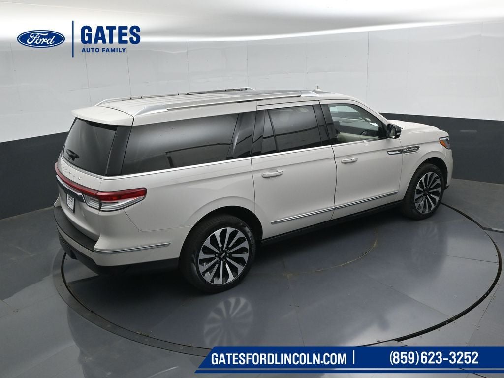 2024 Lincoln Navigator L Reserve