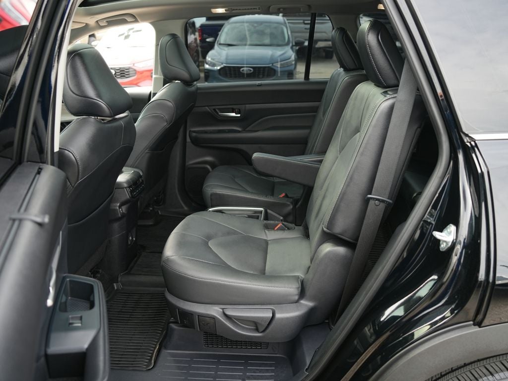 2025 Toyota Grand Highlander Hybrid Limited