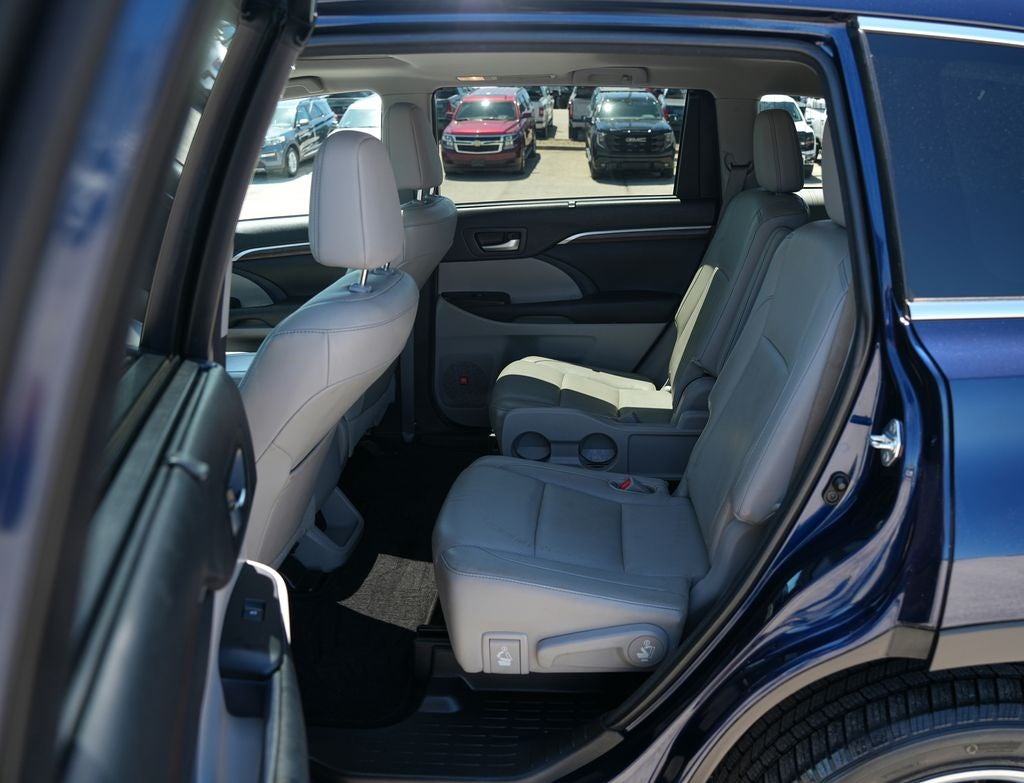 2015 Toyota Highlander Limited