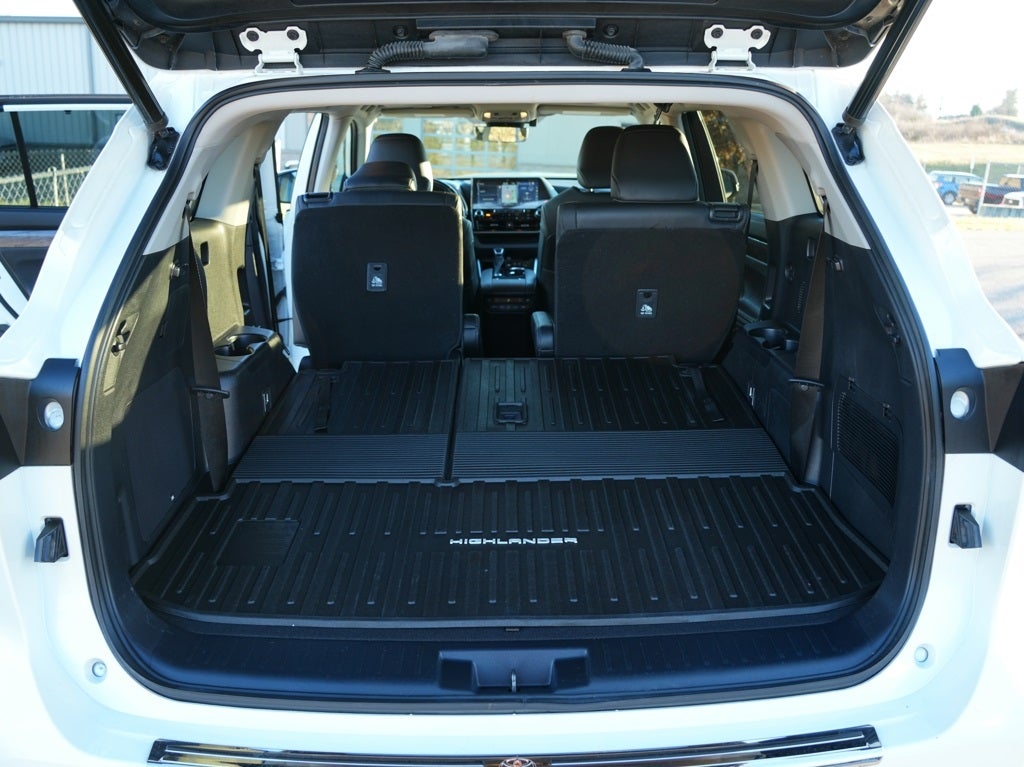 2020 Toyota Highlander Platinum