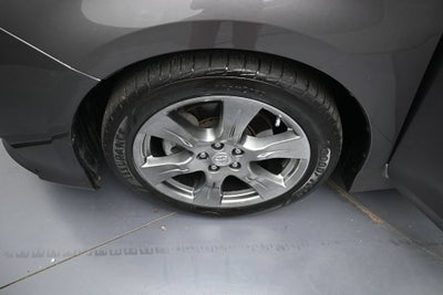 2014 Toyota Sienna SE 8 Passenger