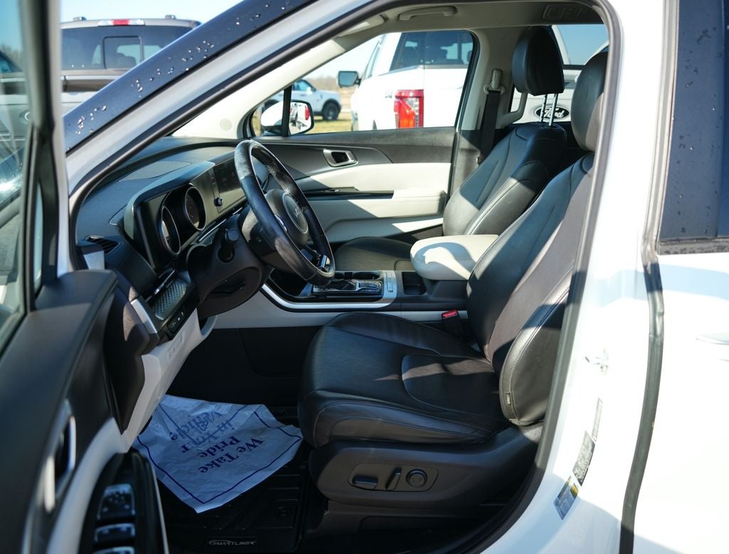 2022 Kia Carnival LXS