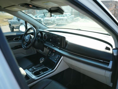 2022 Kia Carnival LXS