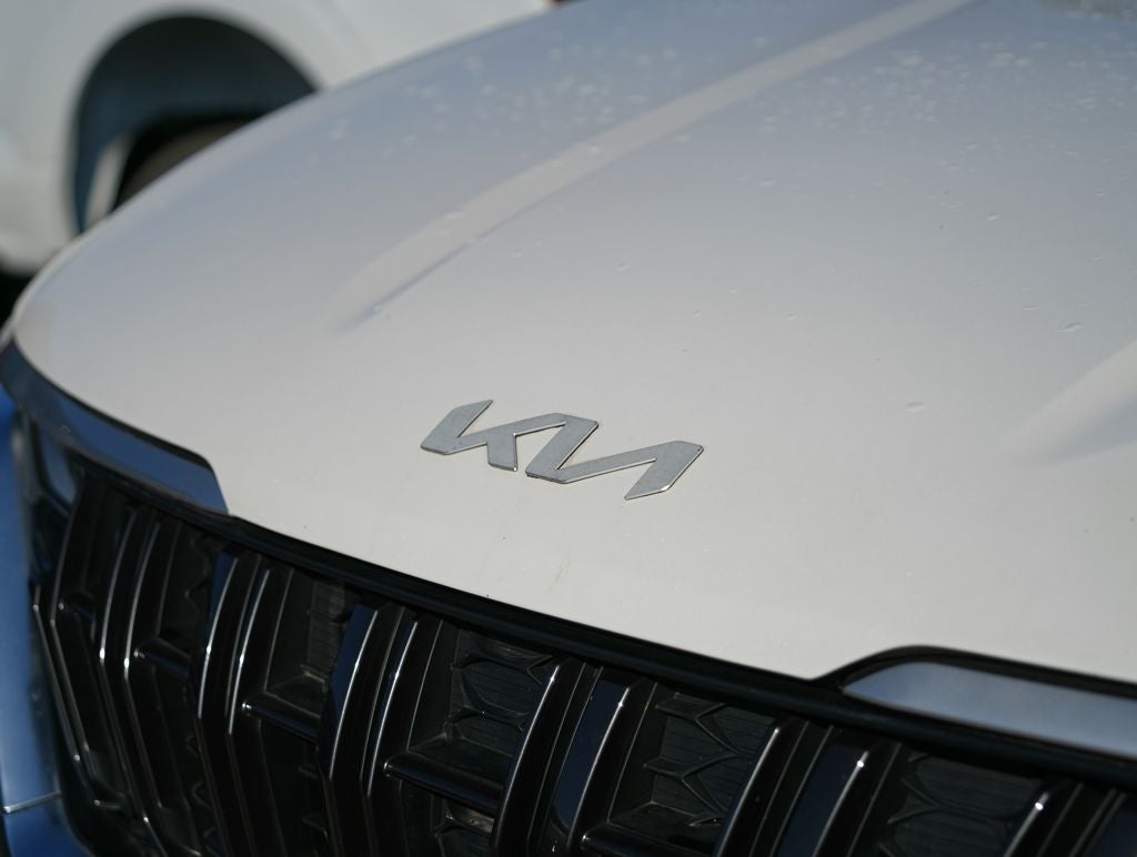 2022 Kia Carnival LXS