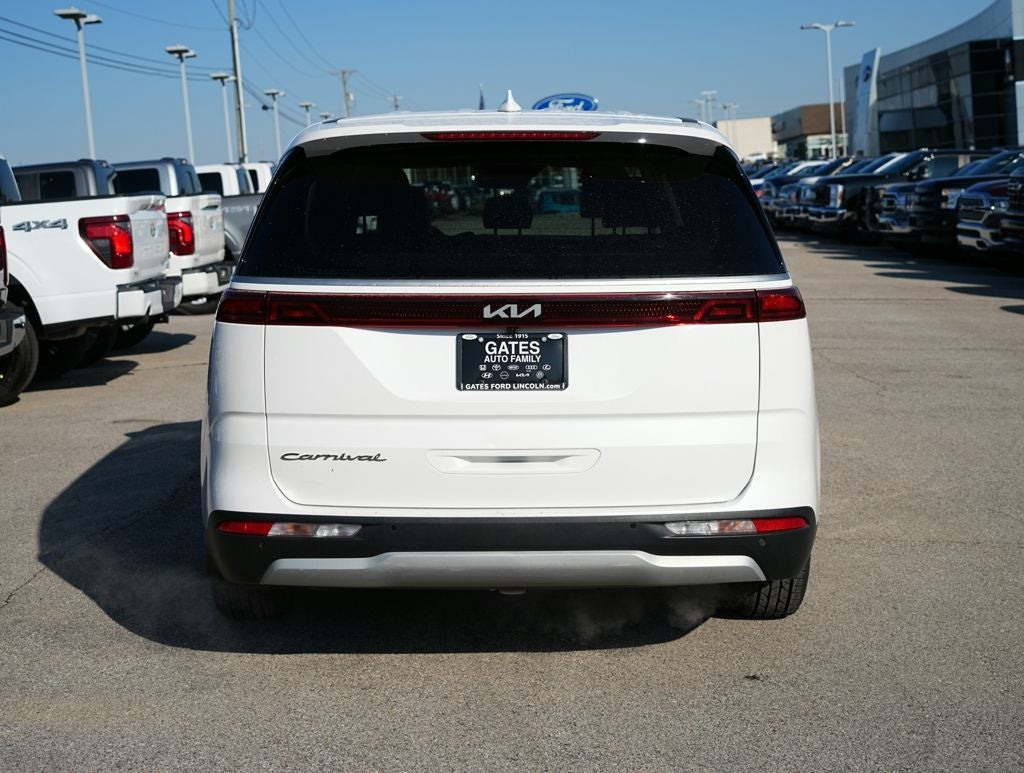2022 Kia Carnival LXS