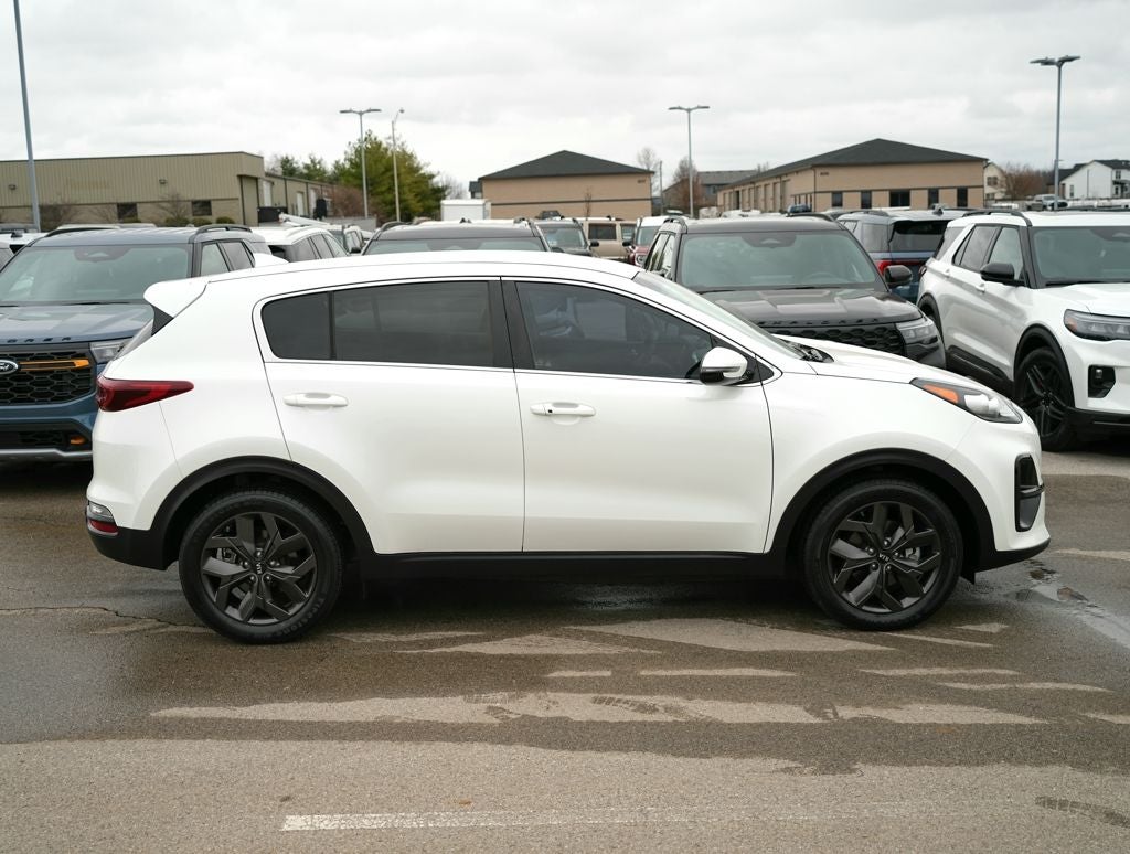2022 Kia Sportage LX
