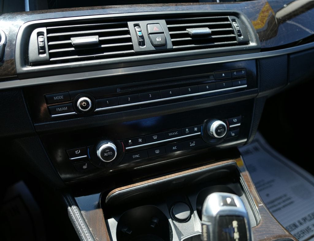 2014 BMW 5 Series 528i xDrive
