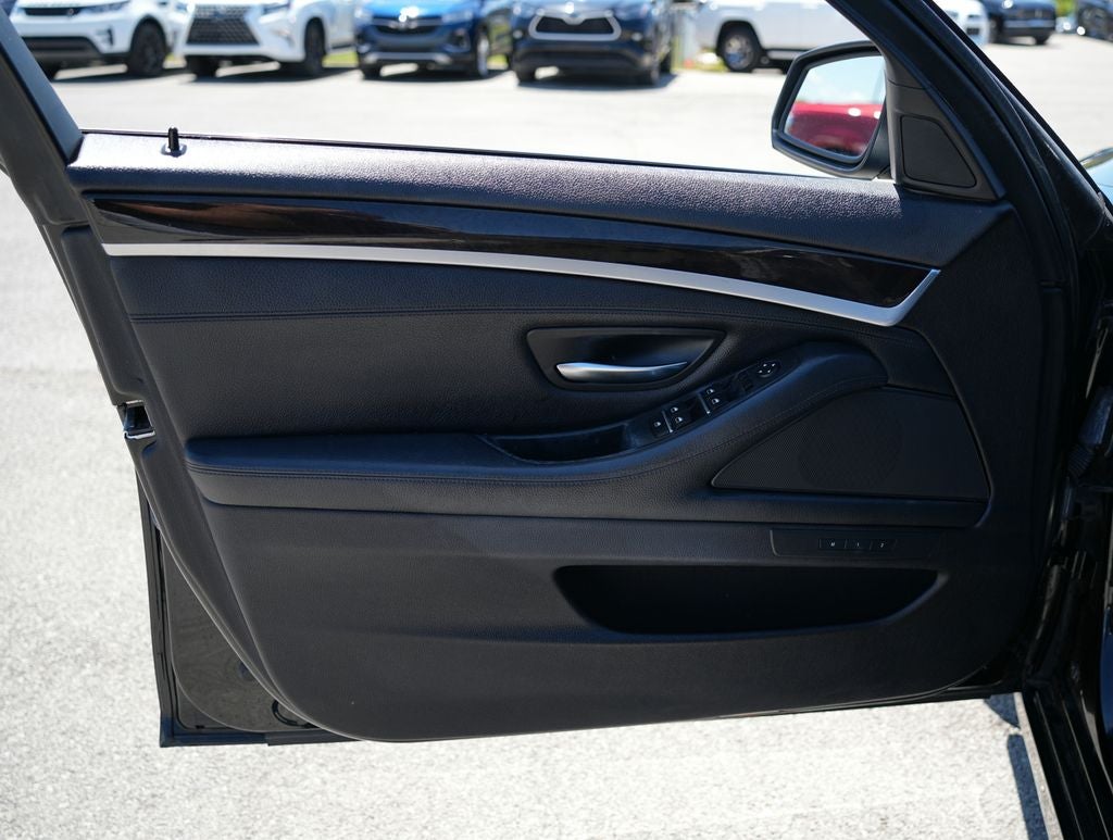 2014 BMW 5 Series 528i xDrive