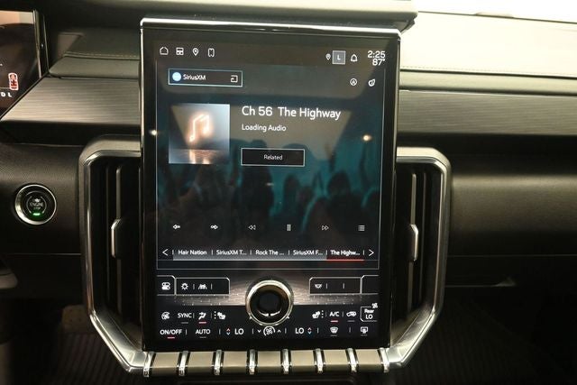 2024 GMC Acadia AT4