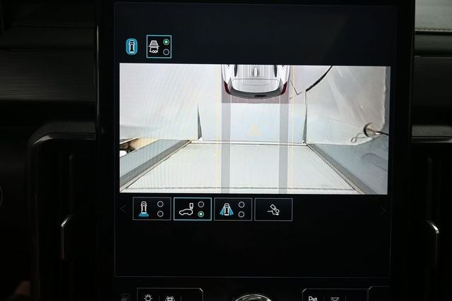 2024 GMC Acadia AT4
