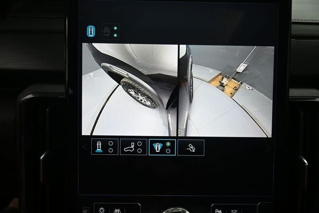 2024 GMC Acadia AT4