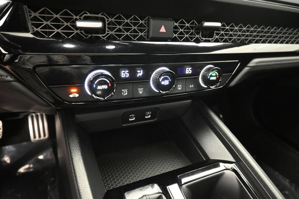 2023 Honda Accord Hybrid Sport w/o BSI