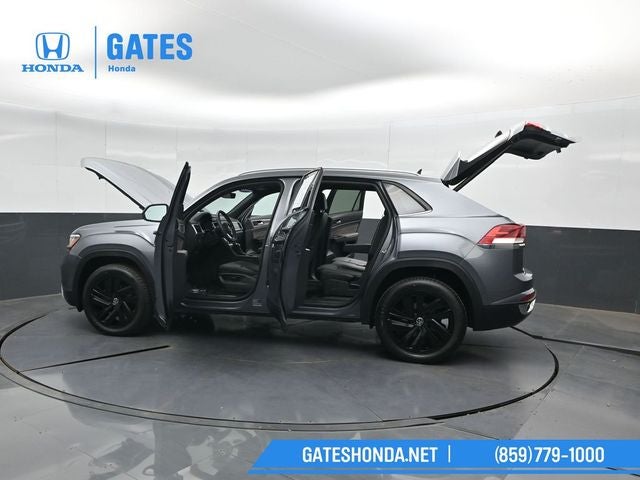2022 Volkswagen Atlas Cross Sport 3.6L V6 SE w/Technology