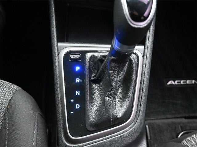 2019 Hyundai Accent SE