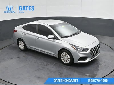 2019 Hyundai Accent SE