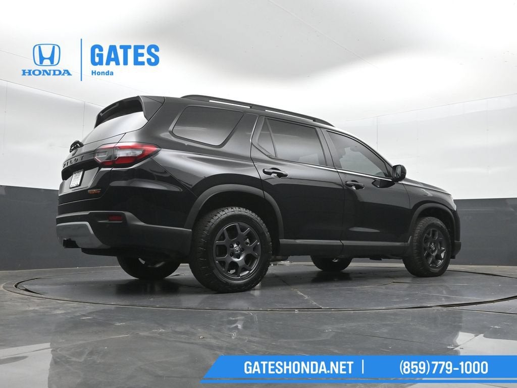 2025 Honda Pilot TrailSport