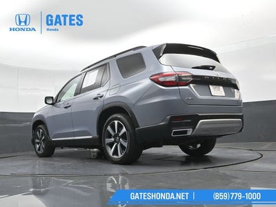 2025 Honda Pilot Touring