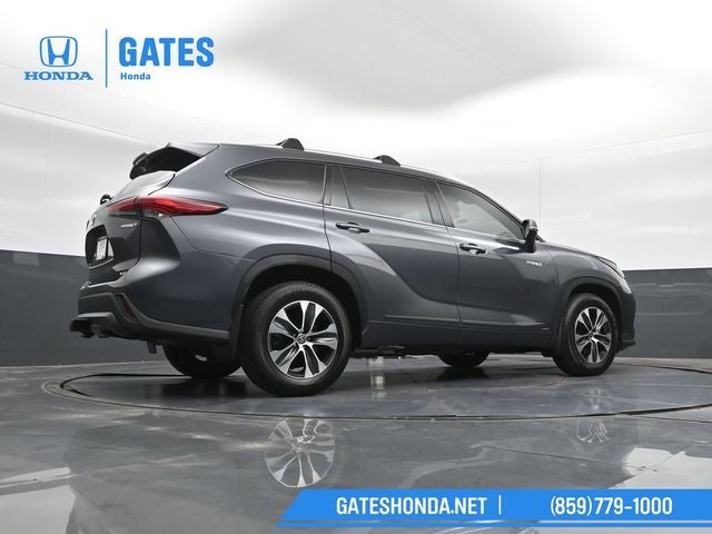 2020 Toyota Highlander Hybrid XLE
