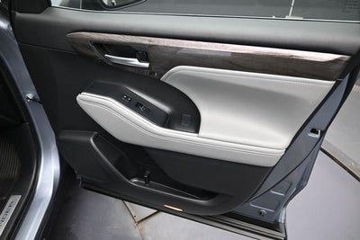 2023 Toyota Highlander Limited